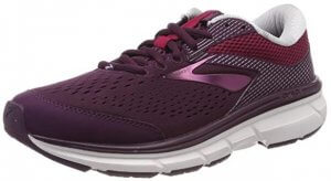 brooks sneakers for flat feet