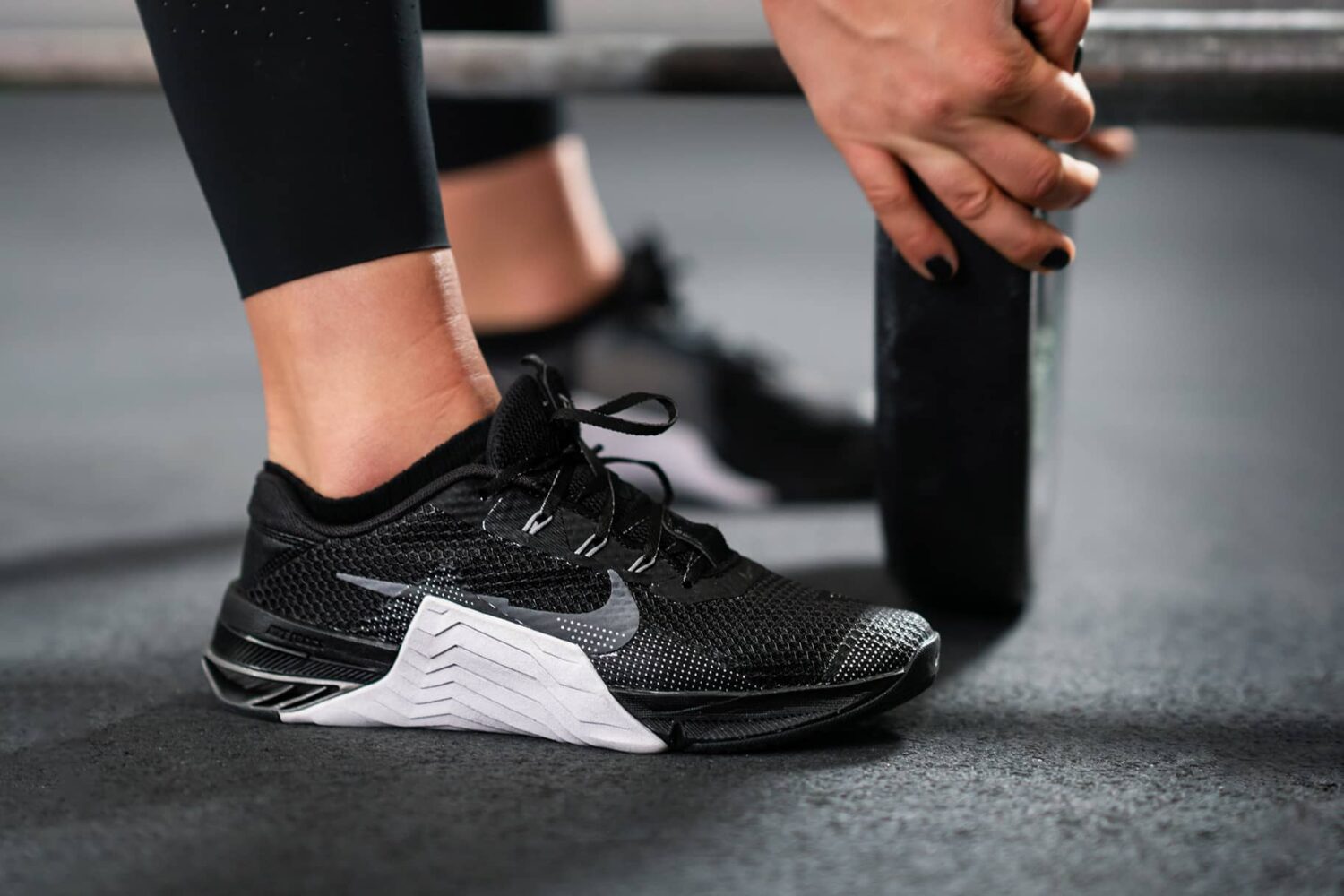 8 Best Nike Shoes For Working On Concrete Guide 2023